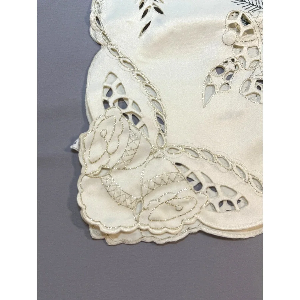 Vintage Embroidered Square Christmas Satin‎ Table Topper White & Blue Cottage